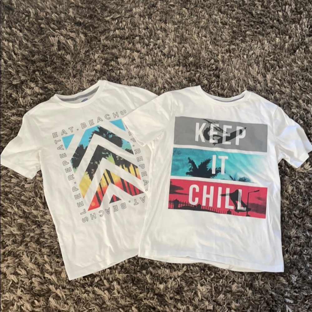 Boys Old navy t shirts PACK OF 2. size 14-16